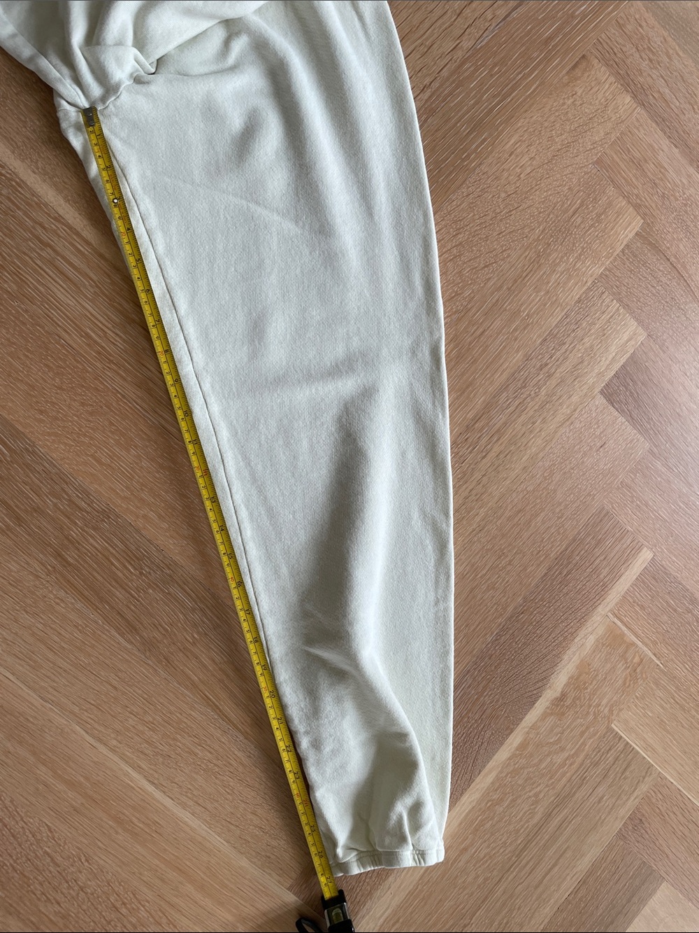 PerfectWhiteTee sweatpants size medium - Picture 6 of 7